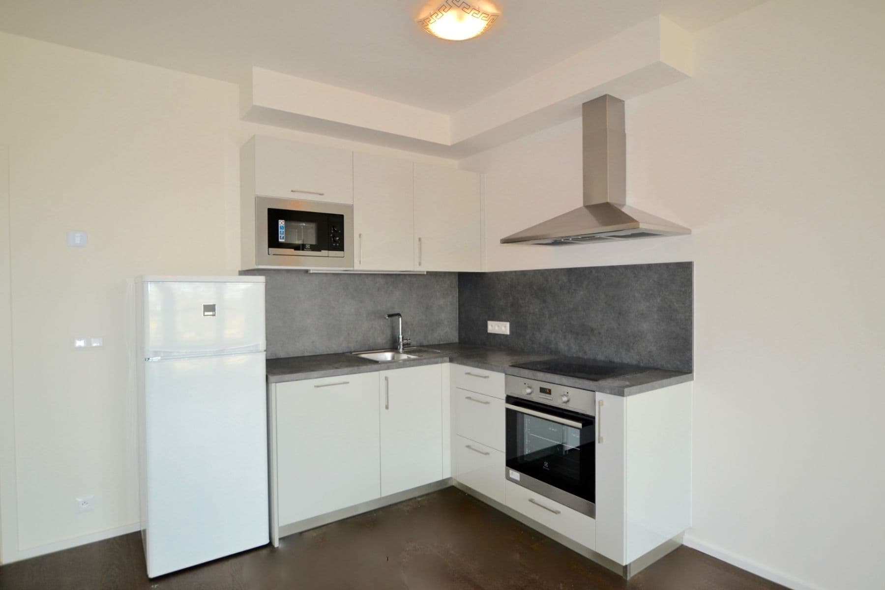 Studio flat to rent, 34 m², Archangelská, Prague, Prague Studio flat to rent, 34 m², Archangelská, Prague, Prague
