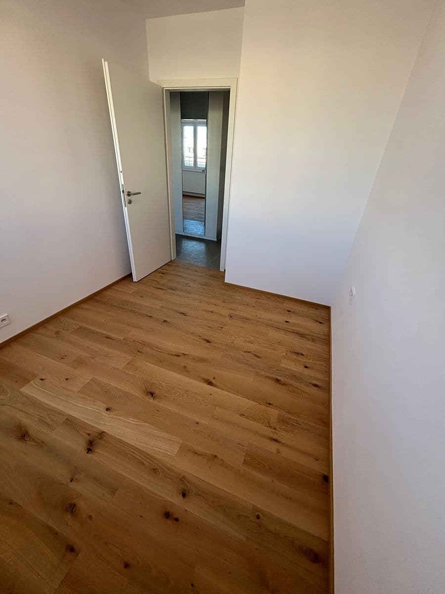 1 bedroom with open-plan kitchen flat to rent, 71 m², Pod Drinopolem, Prague, Prague 1 bedroom with open-plan kitchen flat to rent, 71 m², Pod Drinopolem, Prague, Prague