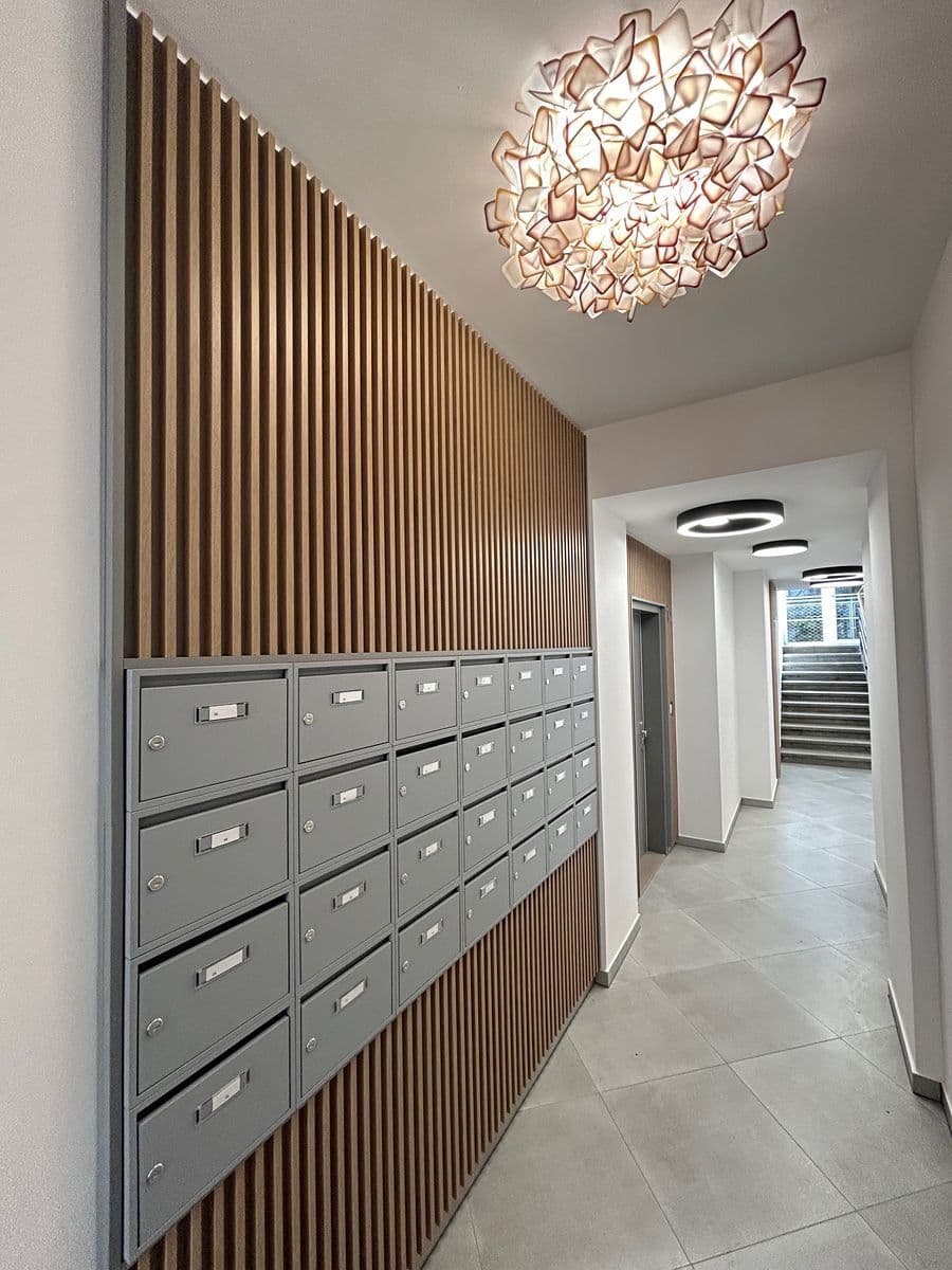 1 bedroom with open-plan kitchen flat to rent, 71 m², Pod Drinopolem, Prague, Prague 1 bedroom with open-plan kitchen flat to rent, 71 m², Pod Drinopolem, Prague, Prague