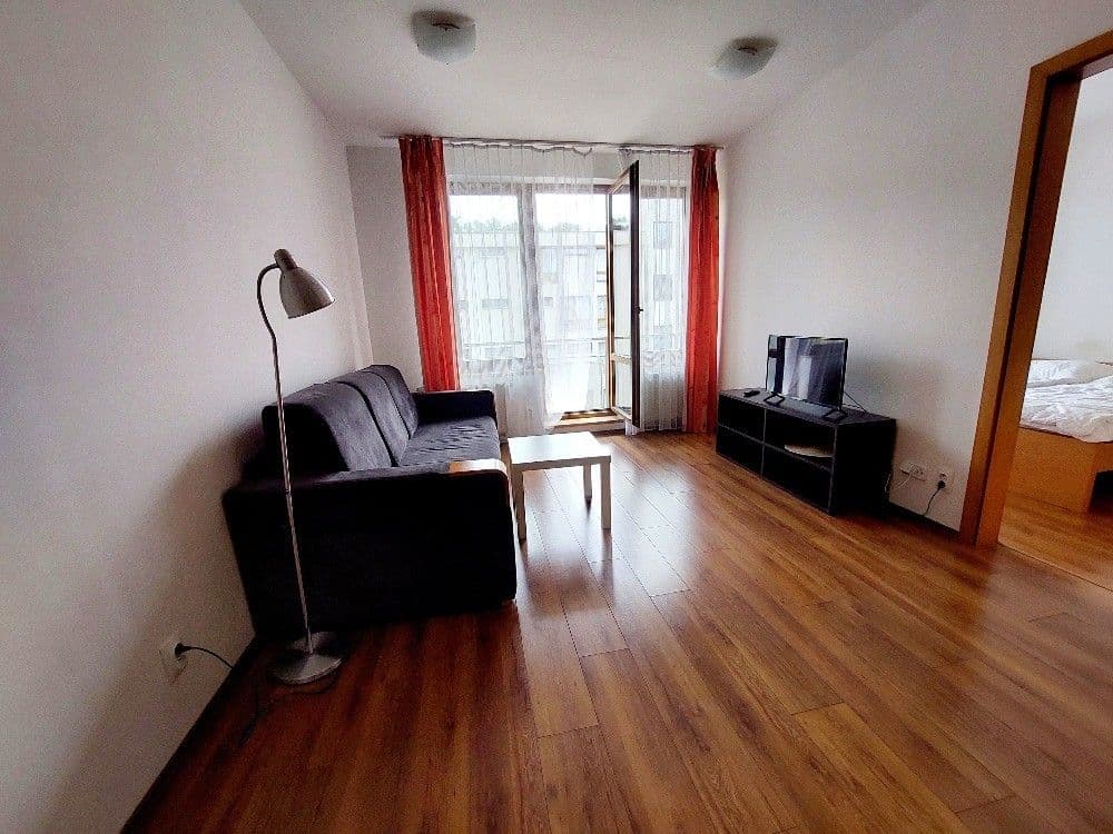 1 bedroom with open-plan kitchen flat to rent, 52 m², Křižíkova, Prague, Prague 1 bedroom with open-plan kitchen flat to rent, 52 m², Křižíkova, Prague, Prague