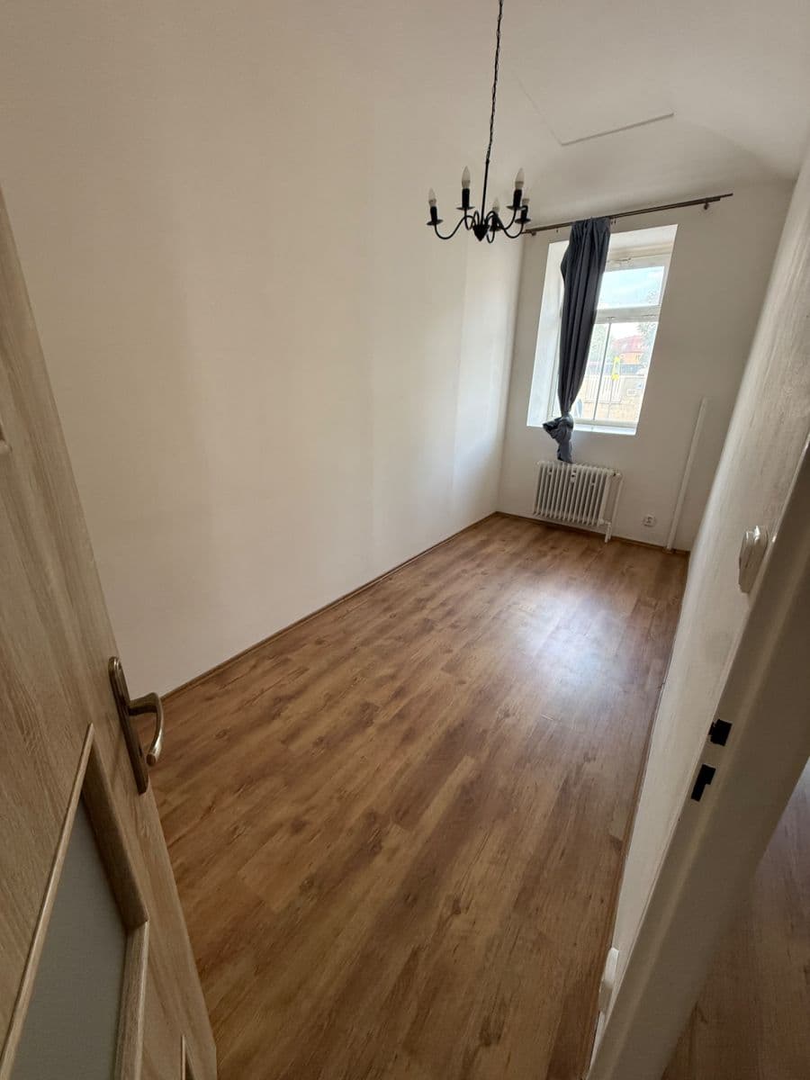 2 bedroom with open-plan kitchen flat to rent, 51 m², Hrdinů, Horoměřice, Středočeský Region 2 bedroom with open-plan kitchen flat to rent, 51 m², Hrdinů, Horoměřice, Středočeský Region