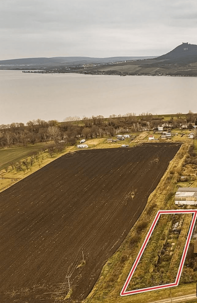 plot for sale, 2,465 m², Strachotín, Jihomoravský Region plot for sale, 2,465 m², Strachotín, Jihomoravský Region