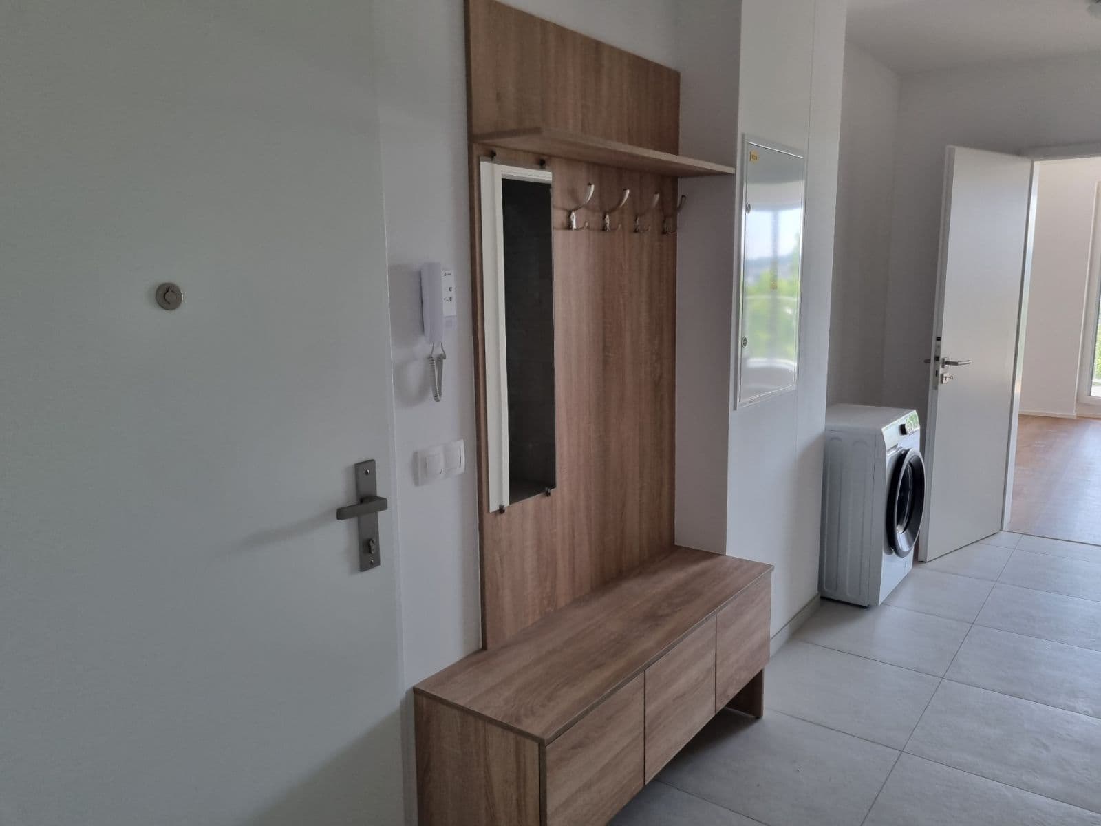 1 bedroom with open-plan kitchen flat to rent, 60 m², Pod Krocínkou, Prague, Prague 1 bedroom with open-plan kitchen flat to rent, 60 m², Pod Krocínkou, Prague, Prague