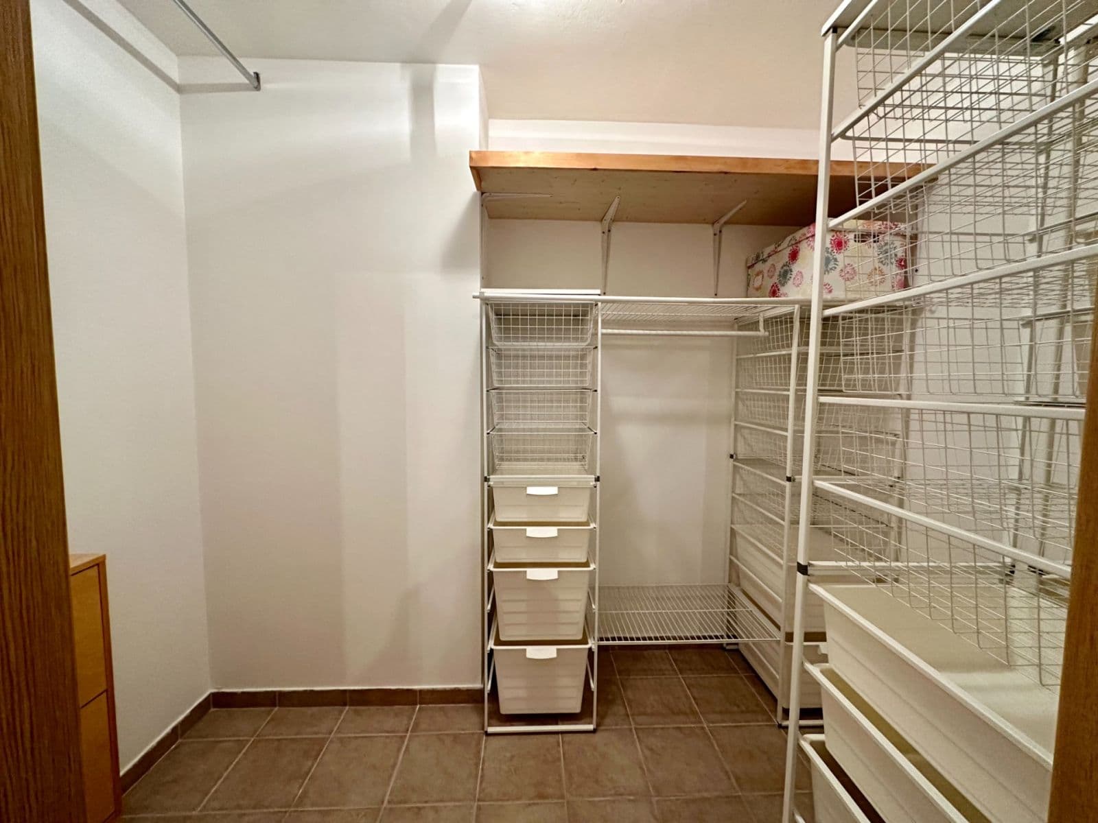 1 bedroom with open-plan kitchen flat to rent, 73 m², Panuškova, Prague, Prague 1 bedroom with open-plan kitchen flat to rent, 73 m², Panuškova, Prague, Prague