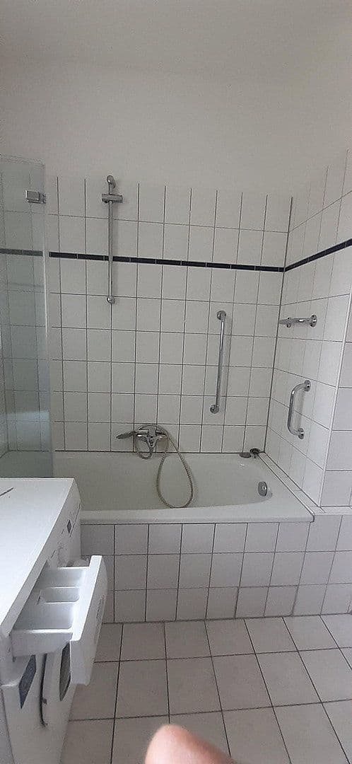 3 bedroom flat to rent, 58 m², Hohenzollernstr.5, Duissern, North Rhine-Westphalia 3 bedroom flat to rent, 58 m², Hohenzollernstr.5, Duissern, North Rhine-Westphalia