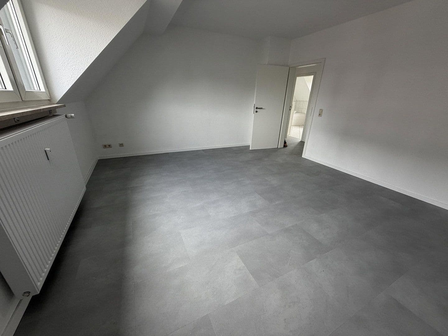 3 bedroom flat to rent, 83 m², Von-der-Mark-Str. 37, Duisburg, North Rhine-Westphalia 3 bedroom flat to rent, 83 m², Von-der-Mark-Str. 37, Duisburg, North Rhine-Westphalia