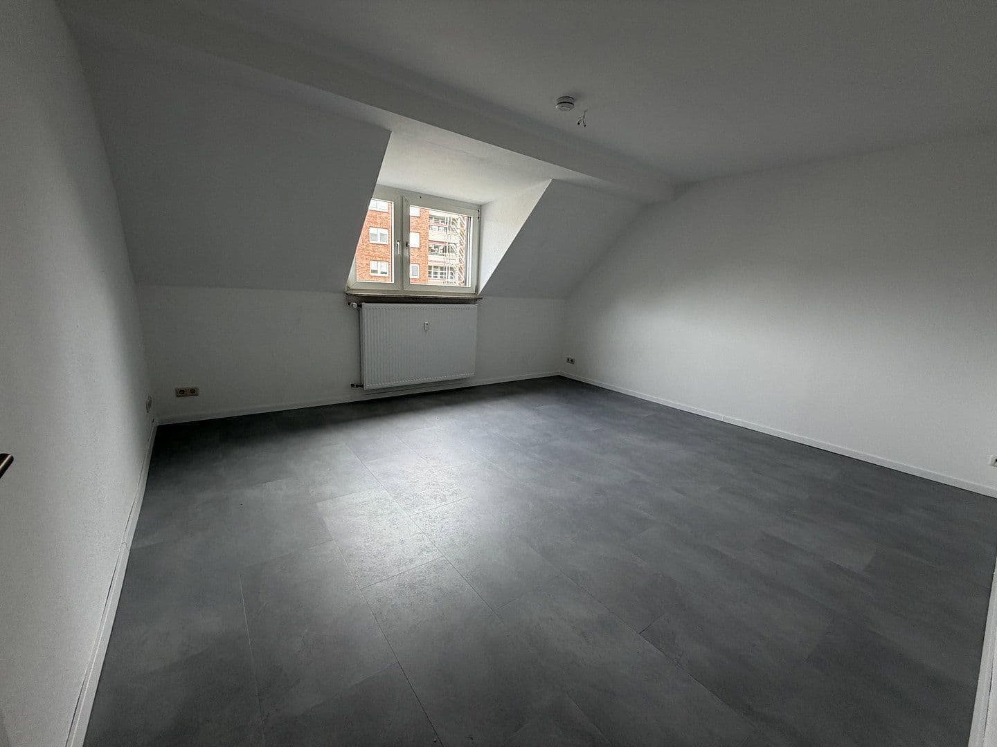 3 bedroom flat to rent, 83 m², Von-der-Mark-Str. 37, Duisburg, North Rhine-Westphalia 3 bedroom flat to rent, 83 m², Von-der-Mark-Str. 37, Duisburg, North Rhine-Westphalia