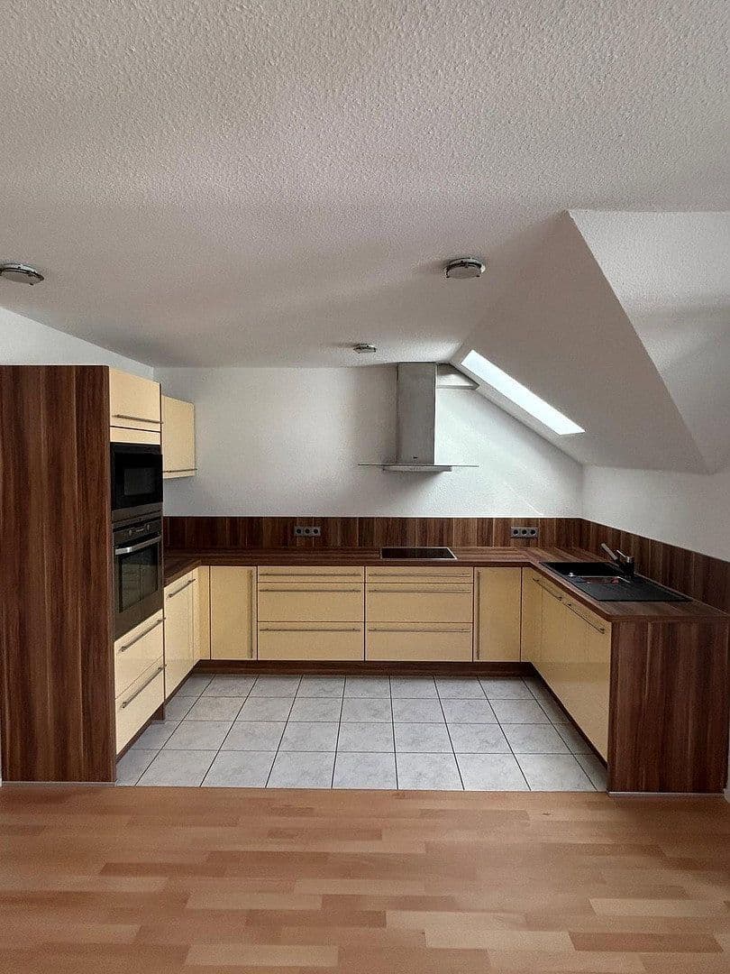 3 bedroom with open-plan kitchen flat for sale, 90 m², Clara-Schumann-Straße 34, Schwieberdingen, Baden-Württemberg 3 bedroom with open-plan kitchen flat for sale, 90 m², Clara-Schumann-Straße 34, Schwieberdingen, Baden-Württemberg