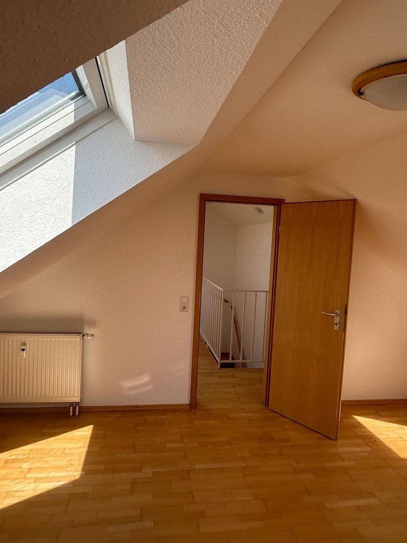 3 bedroom with open-plan kitchen flat for sale, 90 m², Clara-Schumann-Straße 34, Schwieberdingen, Baden-Württemberg 3 bedroom with open-plan kitchen flat for sale, 90 m², Clara-Schumann-Straße 34, Schwieberdingen, Baden-Württemberg