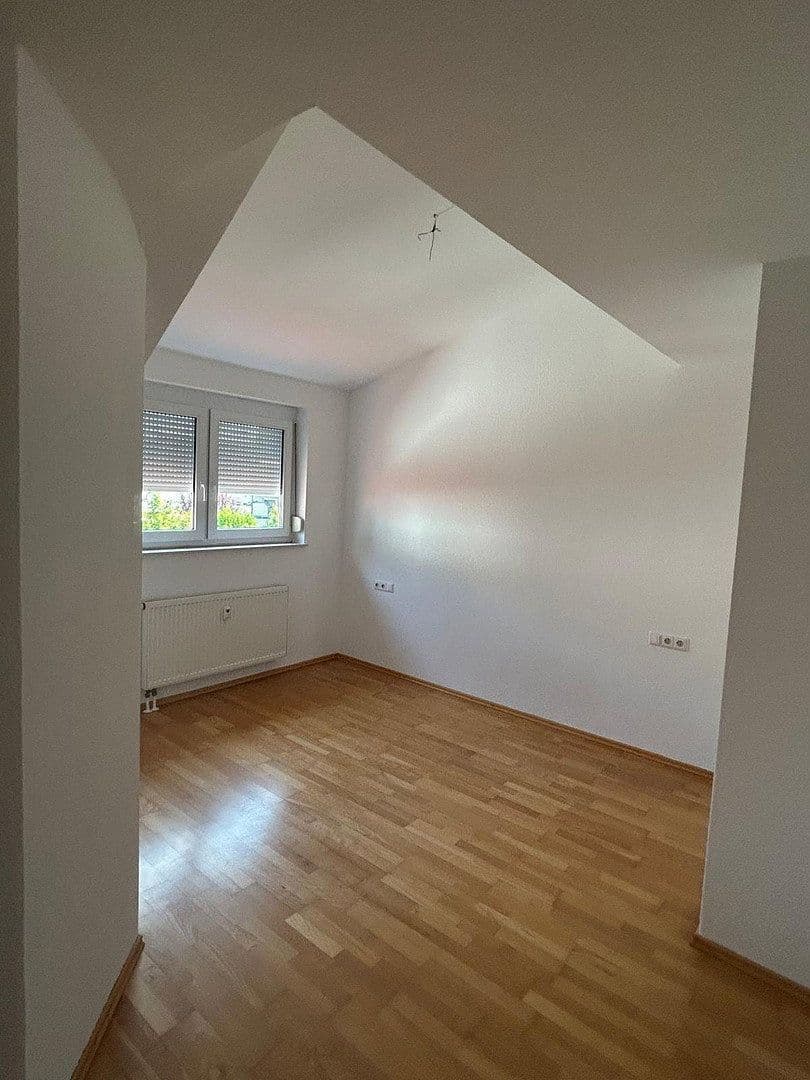 3 bedroom with open-plan kitchen flat for sale, 90 m², Clara-Schumann-Straße 34, Schwieberdingen, Baden-Württemberg 3 bedroom with open-plan kitchen flat for sale, 90 m², Clara-Schumann-Straße 34, Schwieberdingen, Baden-Württemberg
