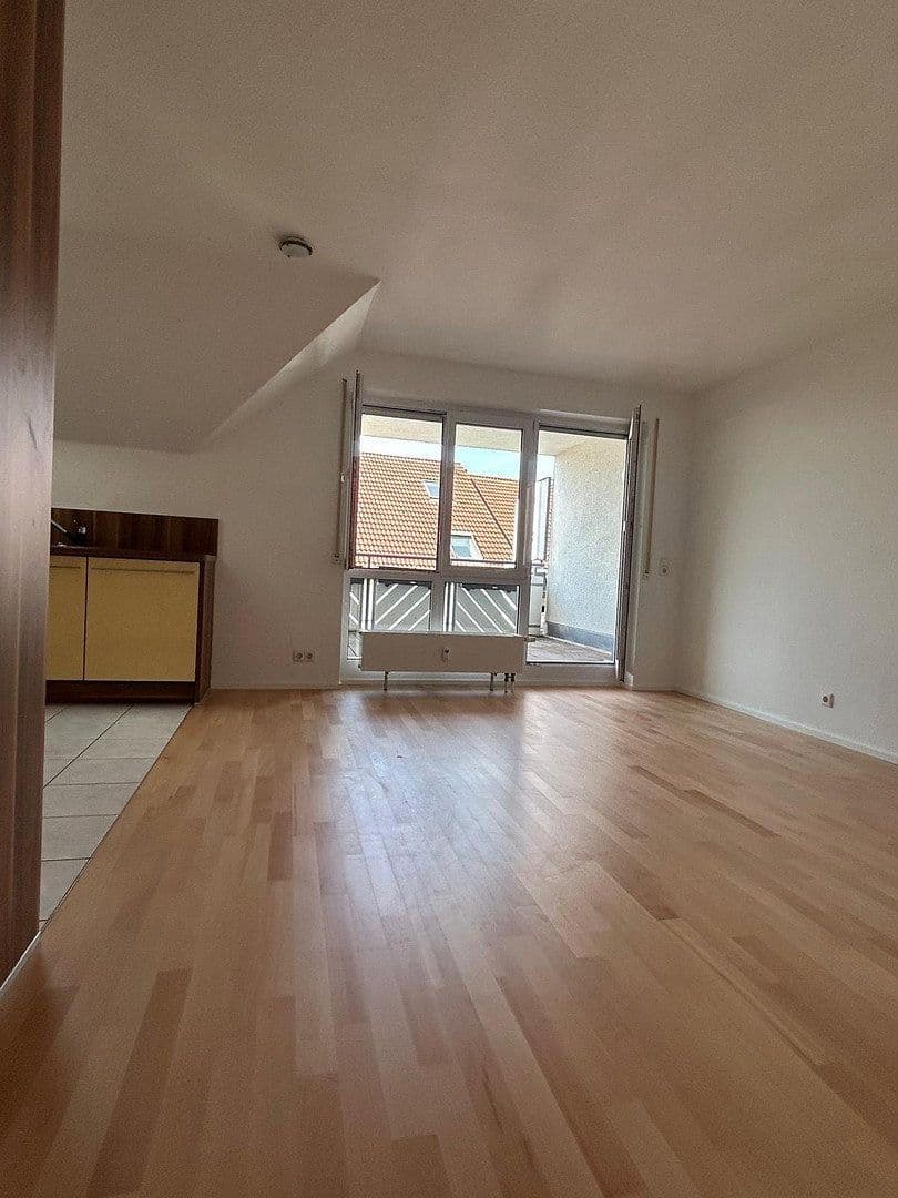 3 bedroom with open-plan kitchen flat for sale, 90 m², Clara-Schumann-Straße 34, Schwieberdingen, Baden-Württemberg 3 bedroom with open-plan kitchen flat for sale, 90 m², Clara-Schumann-Straße 34, Schwieberdingen, Baden-Württemberg