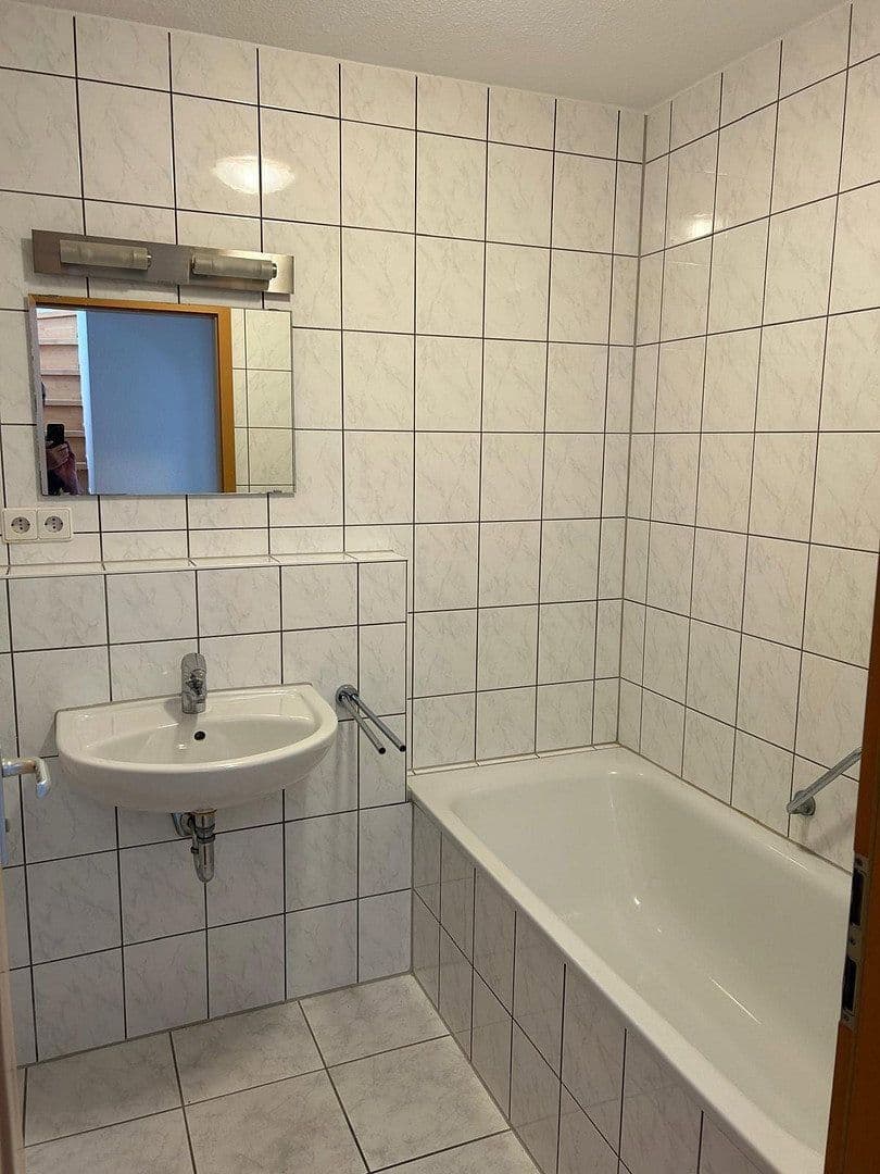 3 bedroom with open-plan kitchen flat for sale, 90 m², Clara-Schumann-Straße 34, Schwieberdingen, Baden-Württemberg 3 bedroom with open-plan kitchen flat for sale, 90 m², Clara-Schumann-Straße 34, Schwieberdingen, Baden-Württemberg