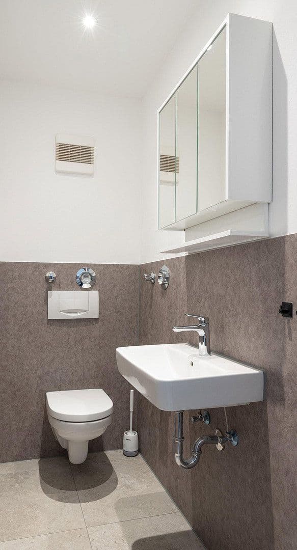 Studio flat to rent, 73 m², Grabenstr. 6, Marbach am Neckar, Baden-Württemberg Studio flat to rent, 73 m², Grabenstr. 6, Marbach am Neckar, Baden-Württemberg