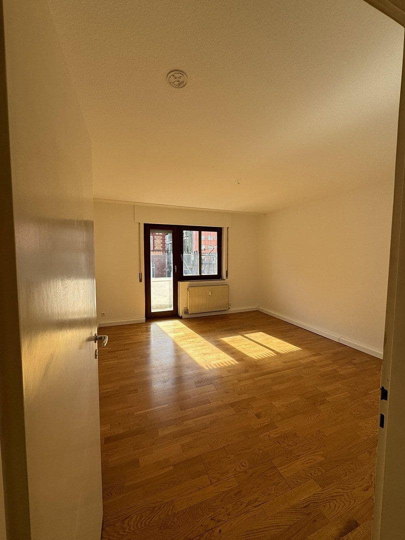 3 bedroom flat to rent, 78 m², Hohenheimer Str. 72, Stuttgart, Baden-Württemberg 3 bedroom flat to rent, 78 m², Hohenheimer Str. 72, Stuttgart, Baden-Württemberg