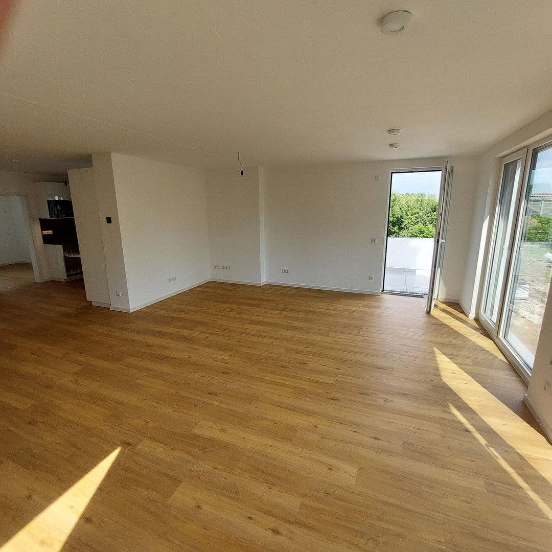 3 bedroom with open-plan kitchen flat to rent, 117 m², Hemau, Bavaria 3 bedroom with open-plan kitchen flat to rent, 117 m², Hemau, Bavaria