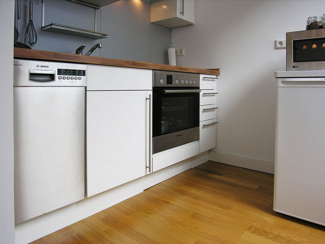 Studio flat for sale, 35 m², Maastrichterstr. 38, Köln, North Rhine-Westphalia Studio flat for sale, 35 m², Maastrichterstr. 38, Köln, North Rhine-Westphalia