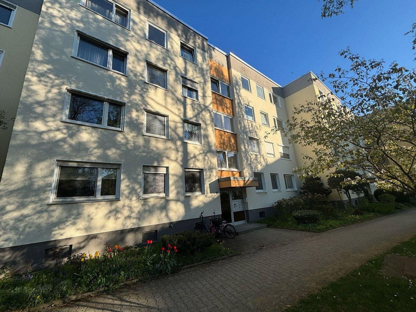3 bedroom flat to rent, 82 m², Konrad-Adenauer-Str. 9, Fürstenfeldbruck, Bavaria 3 bedroom flat to rent, 82 m², Konrad-Adenauer-Str. 9, Fürstenfeldbruck, Bavaria