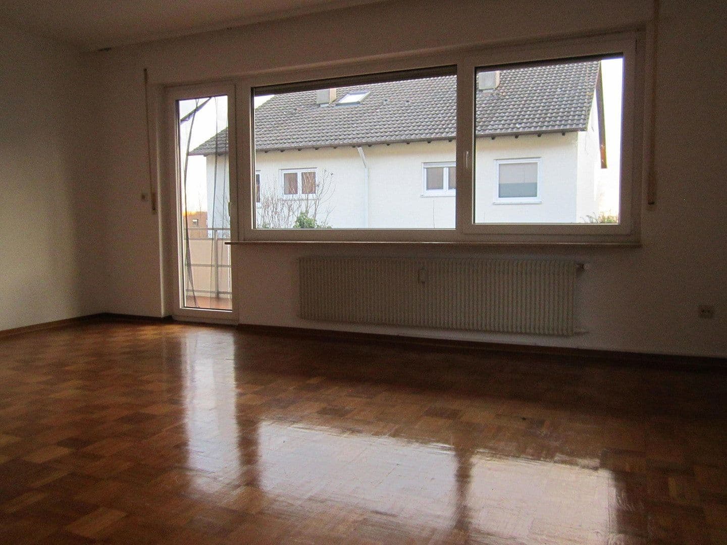 3 bedroom with open-plan kitchen flat to rent, 130 m², Herrenberg, Baden-Württemberg 3 bedroom with open-plan kitchen flat to rent, 130 m², Herrenberg, Baden-Württemberg