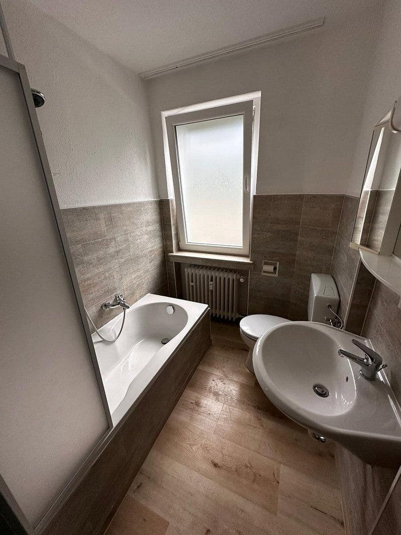 house for sale, 1,477 m², Rinteln, Lower Saxony house for sale, 1,477 m², Rinteln, Lower Saxony