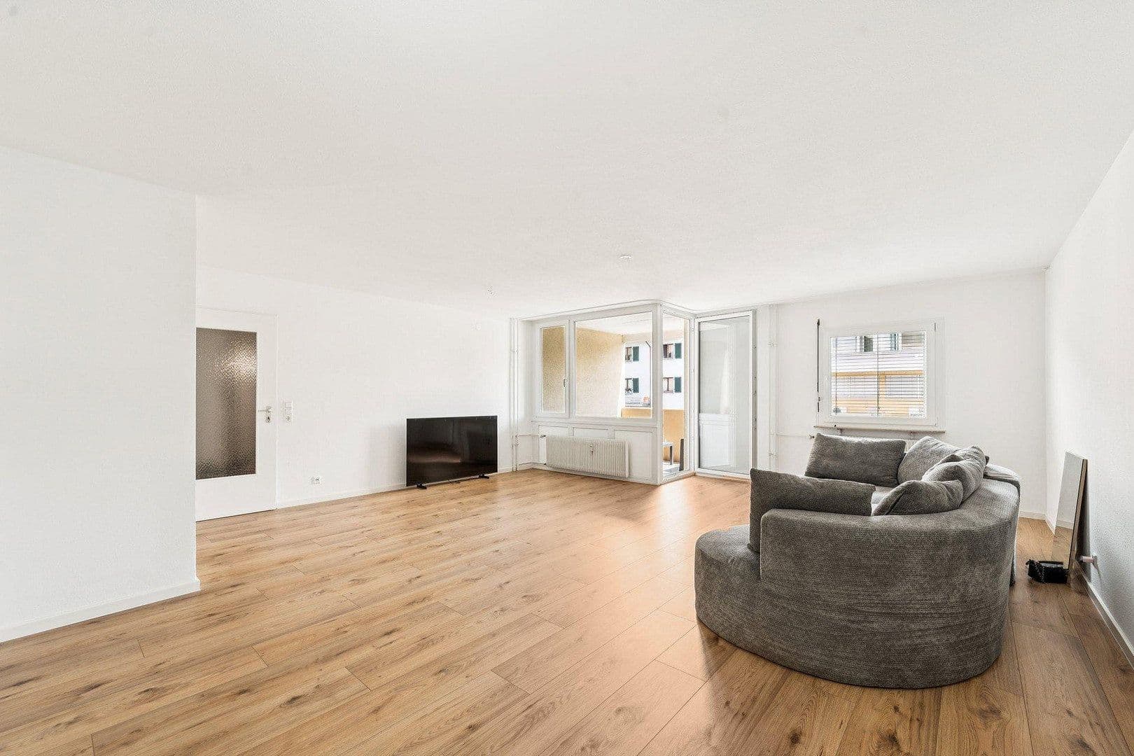 1 bedroom with open-plan kitchen flat to rent, 82 m², Hauptstrasse 160, Weil am Rhein, Baden-Württemberg 1 bedroom with open-plan kitchen flat to rent, 82 m², Hauptstrasse 160, Weil am Rhein, Baden-Württemberg