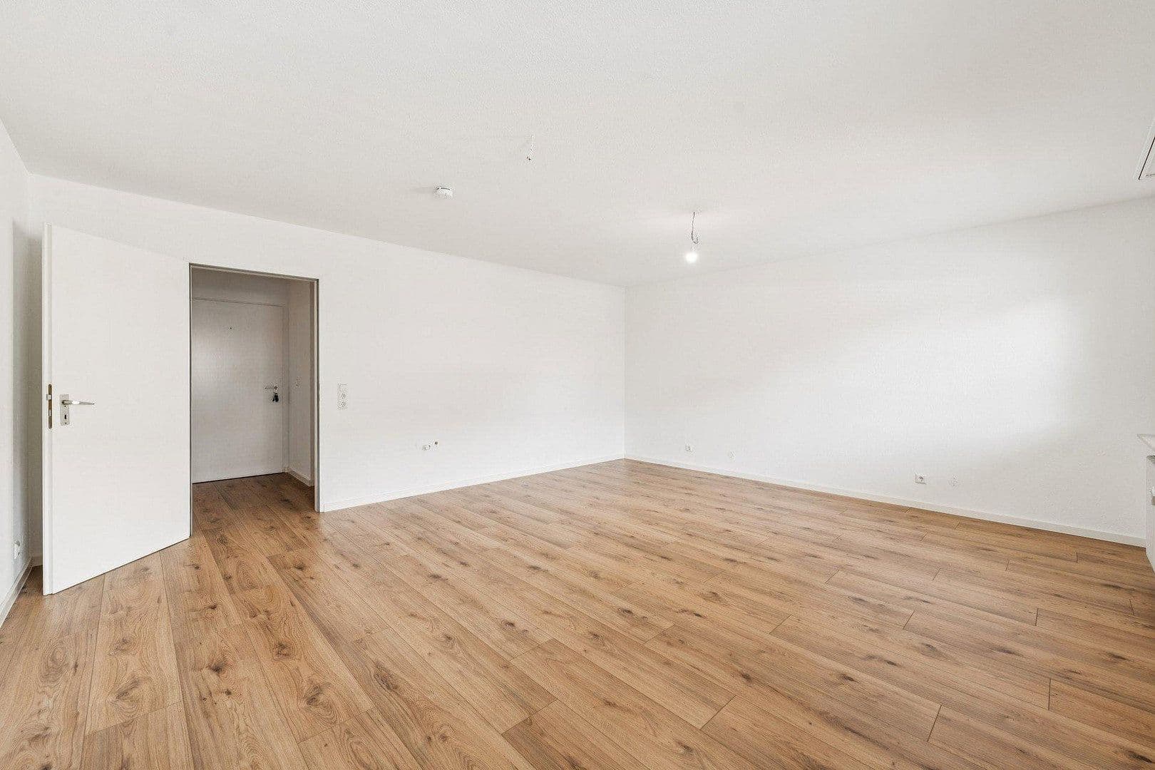 1 bedroom with open-plan kitchen flat to rent, 82 m², Hauptstrasse 160, Weil am Rhein, Baden-Württemberg 1 bedroom with open-plan kitchen flat to rent, 82 m², Hauptstrasse 160, Weil am Rhein, Baden-Württemberg