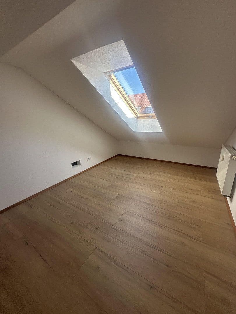 3 bedroom with open-plan kitchen flat to rent, 132 m², Mannheim, Baden-Württemberg 3 bedroom with open-plan kitchen flat to rent, 132 m², Mannheim, Baden-Württemberg