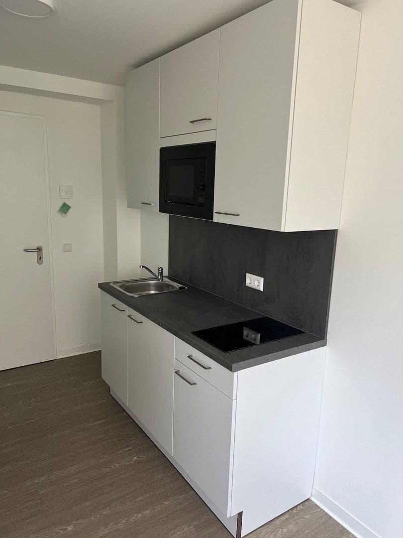 1 bedroom flat to rent, 22 m², Lyoner Straße 11 / 11a, Frankfurt am Main-Niederrad, Hesse 1 bedroom flat to rent, 22 m², Lyoner Straße 11 / 11a, Frankfurt am Main-Niederrad, Hesse