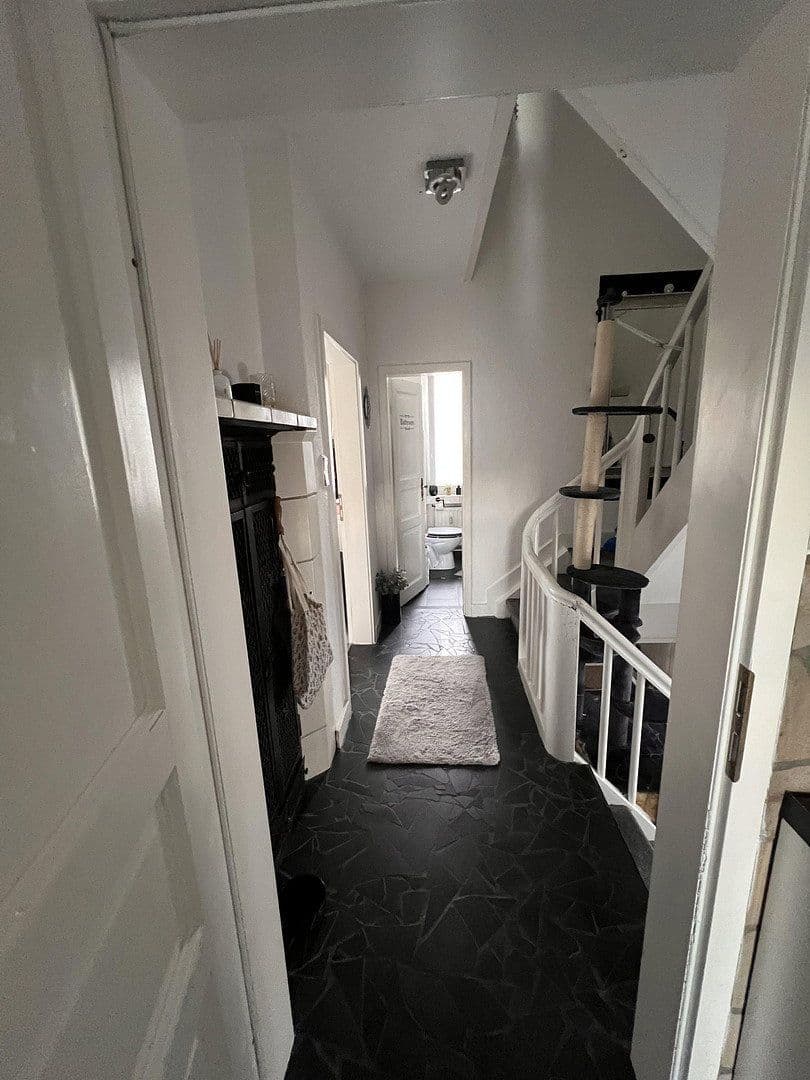 4 bedroom with open-plan kitchen flat to rent, 96 m², Richardstr. 5, Schwerte, North Rhine-Westphalia 4 bedroom with open-plan kitchen flat to rent, 96 m², Richardstr. 5, Schwerte, North Rhine-Westphalia