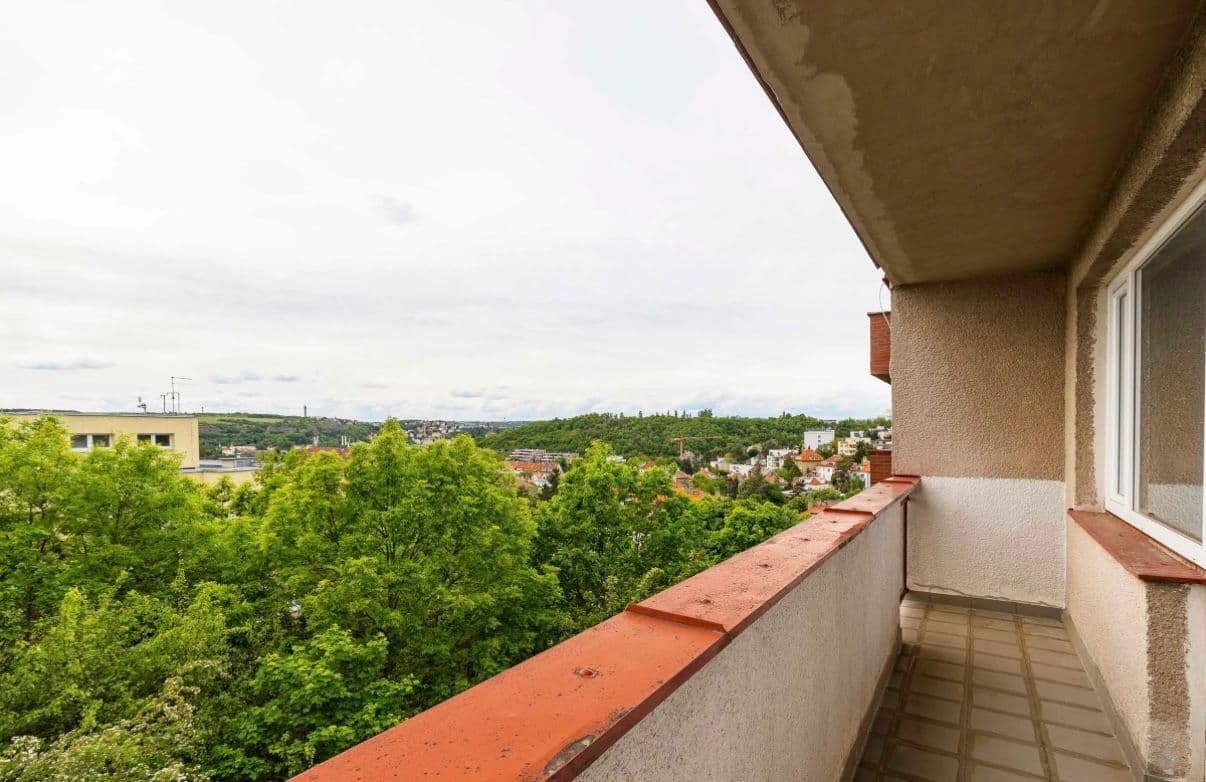 3 bedroom with open-plan kitchen flat to rent, 120 m², U družstva Práce, Prague, Prague 3 bedroom with open-plan kitchen flat to rent, 120 m², U družstva Práce, Prague, Prague