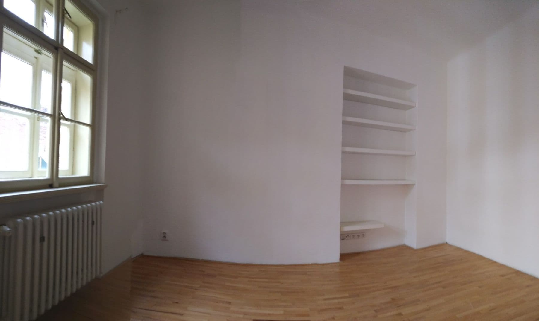 3 bedroom with open-plan kitchen flat to rent, 95 m², Kroftova, Prague, Prague 3 bedroom with open-plan kitchen flat to rent, 95 m², Kroftova, Prague, Prague