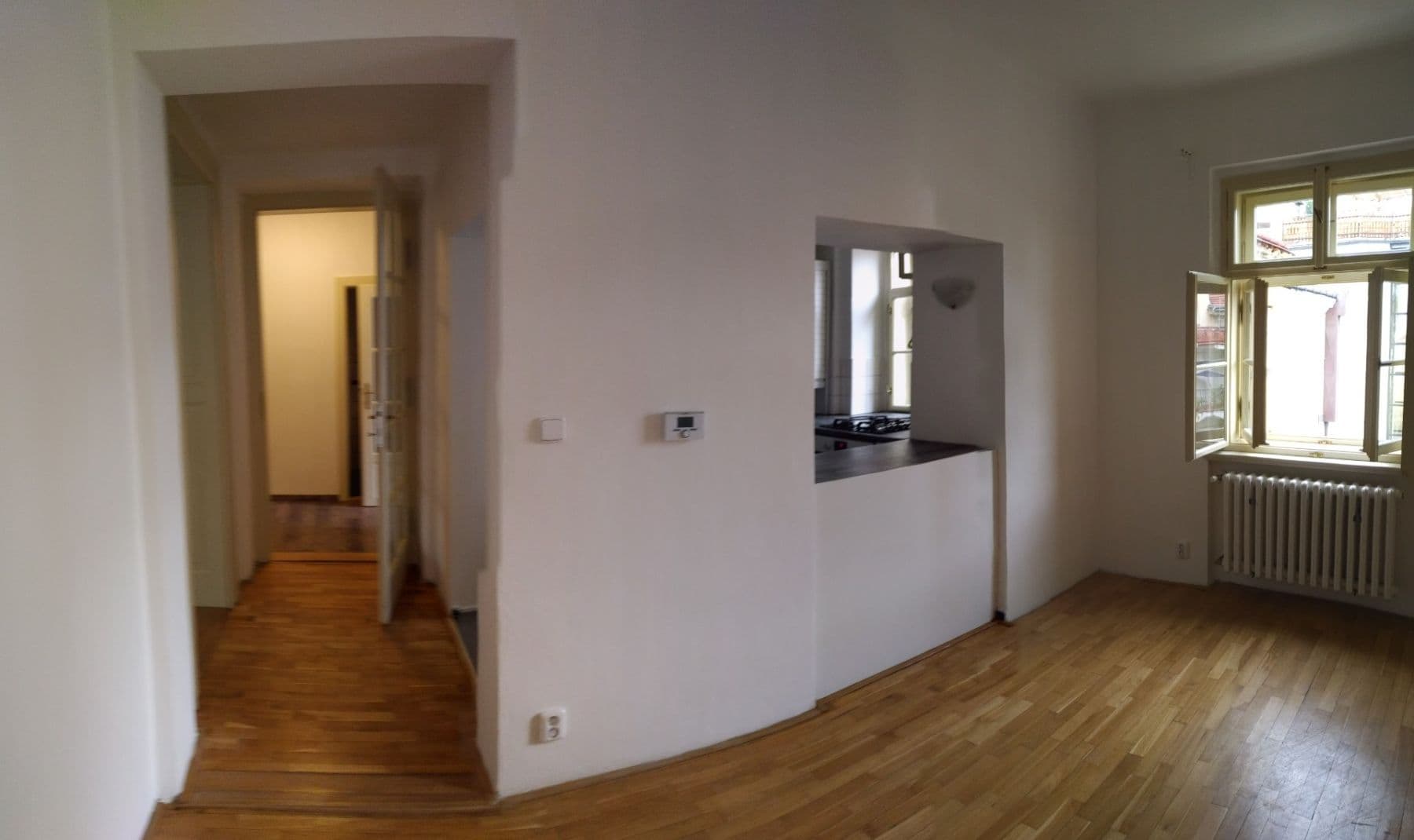 3 bedroom with open-plan kitchen flat to rent, 95 m², Kroftova, Prague, Prague 3 bedroom with open-plan kitchen flat to rent, 95 m², Kroftova, Prague, Prague
