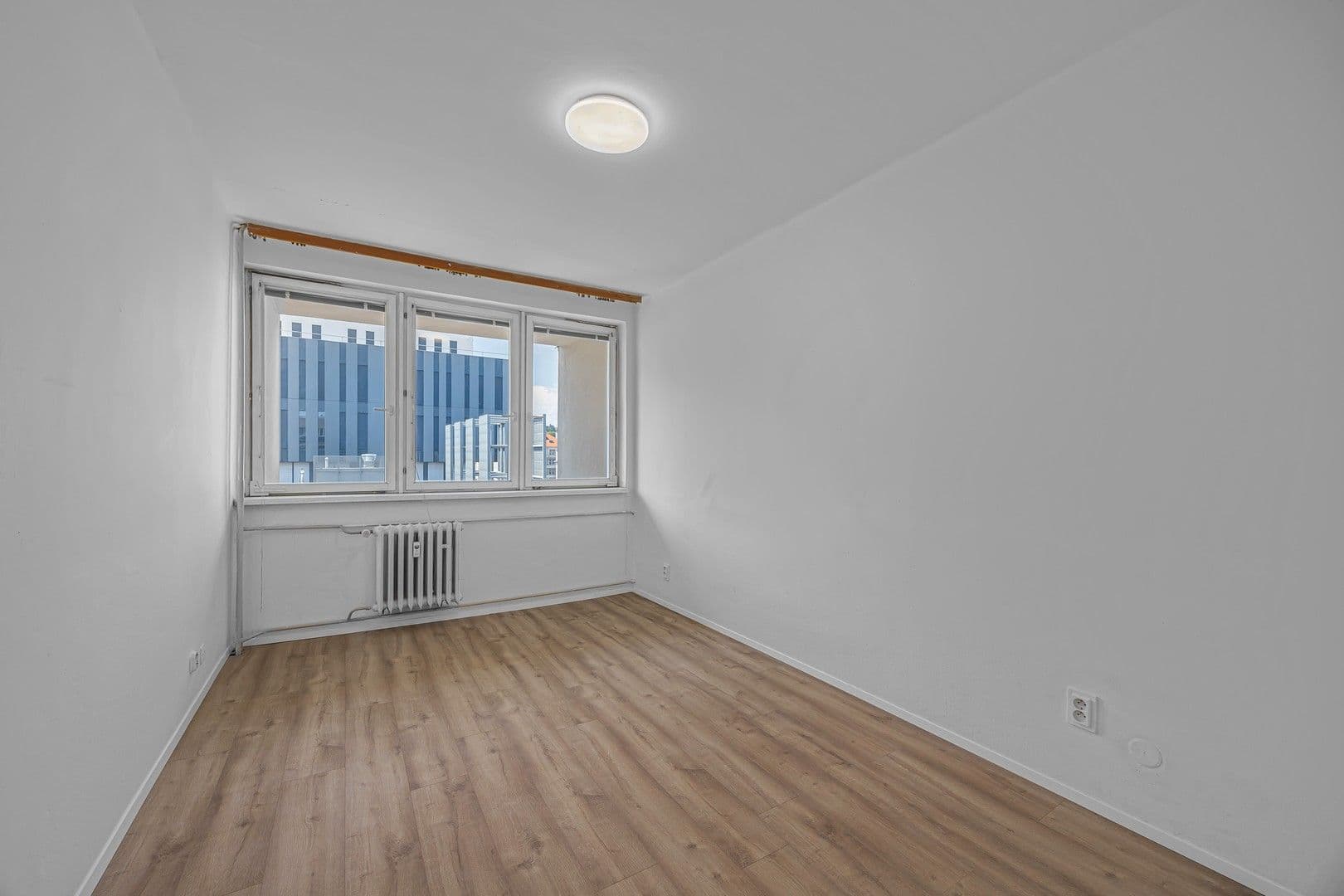 2 bedroom with open-plan kitchen flat to rent, 75 m², Banskobystrická, Prague, Prague 2 bedroom with open-plan kitchen flat to rent, 75 m², Banskobystrická, Prague, Prague