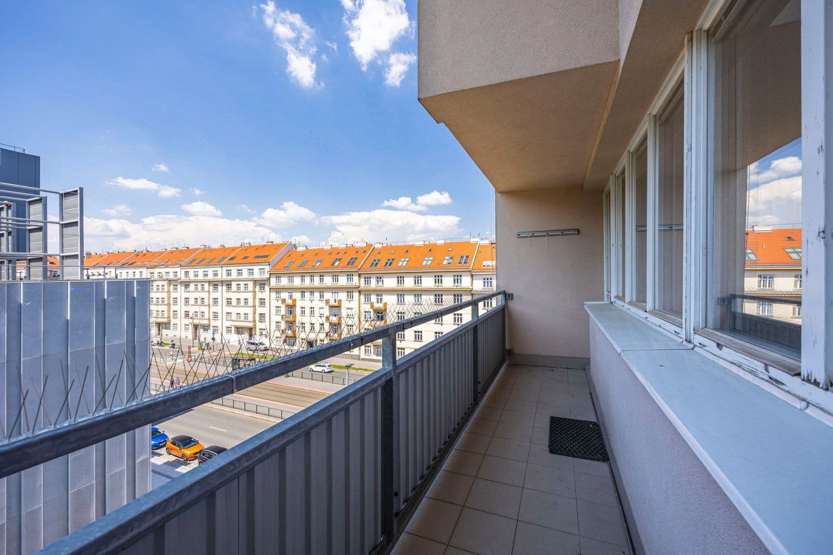 2 bedroom with open-plan kitchen flat to rent, 75 m², Banskobystrická, Prague, Prague 2 bedroom with open-plan kitchen flat to rent, 75 m², Banskobystrická, Prague, Prague