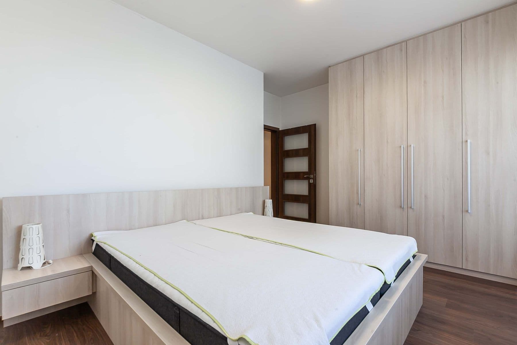 1 bedroom with open-plan kitchen flat for sale, 65 m², Mantovská, Prague, Prague 1 bedroom with open-plan kitchen flat for sale, 65 m², Mantovská, Prague, Prague