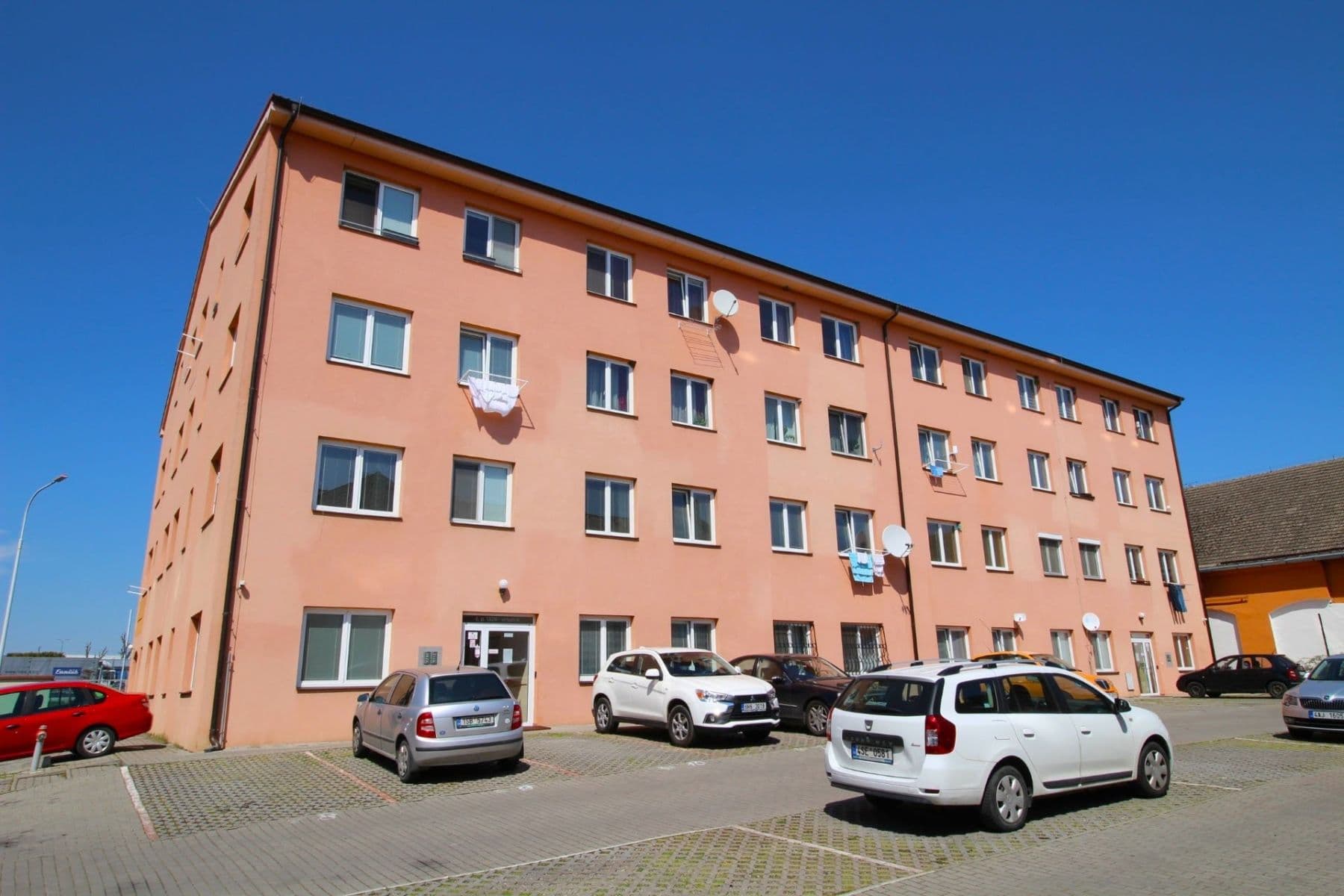 1 bedroom with open-plan kitchen flat to rent, 41 m², Komenského, Šestajovice, Středočeský Region 1 bedroom with open-plan kitchen flat to rent, 41 m², Komenského, Šestajovice, Středočeský Region