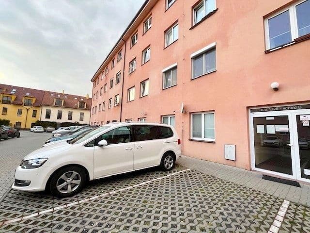 1 bedroom with open-plan kitchen flat to rent, 41 m², Komenského, Šestajovice, Středočeský Region 1 bedroom with open-plan kitchen flat to rent, 41 m², Komenského, Šestajovice, Středočeský Region