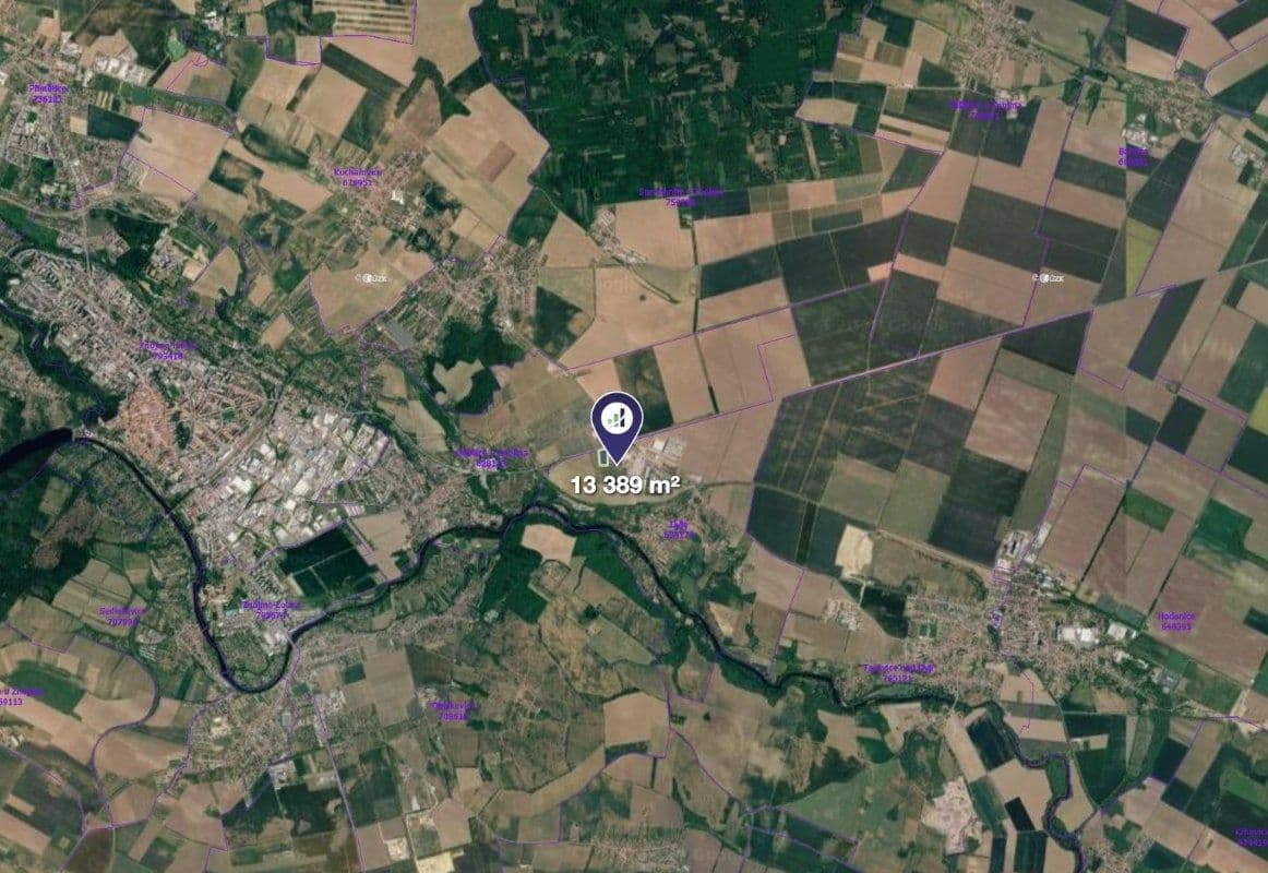 plot for sale, 13,389 m², Dyje, Jihomoravský Region plot for sale, 13,389 m², Dyje, Jihomoravský Region