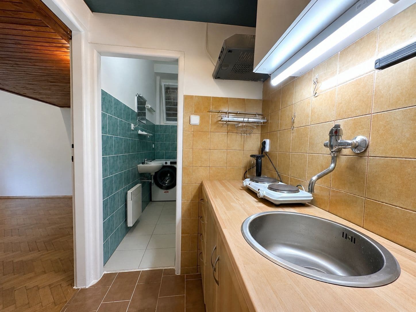 Studio flat to rent, 25 m², Pod Zvonařkou, Prague, Prague Studio flat to rent, 25 m², Pod Zvonařkou, Prague, Prague
