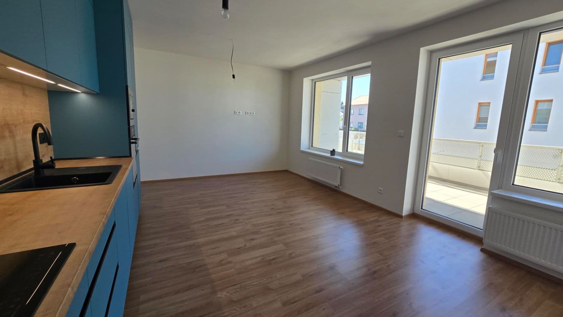 1 bedroom with open-plan kitchen flat to rent, 58 m², Nová Tesla, Pardubice, Pardubický Region 1 bedroom with open-plan kitchen flat to rent, 58 m², Nová Tesla, Pardubice, Pardubický Region