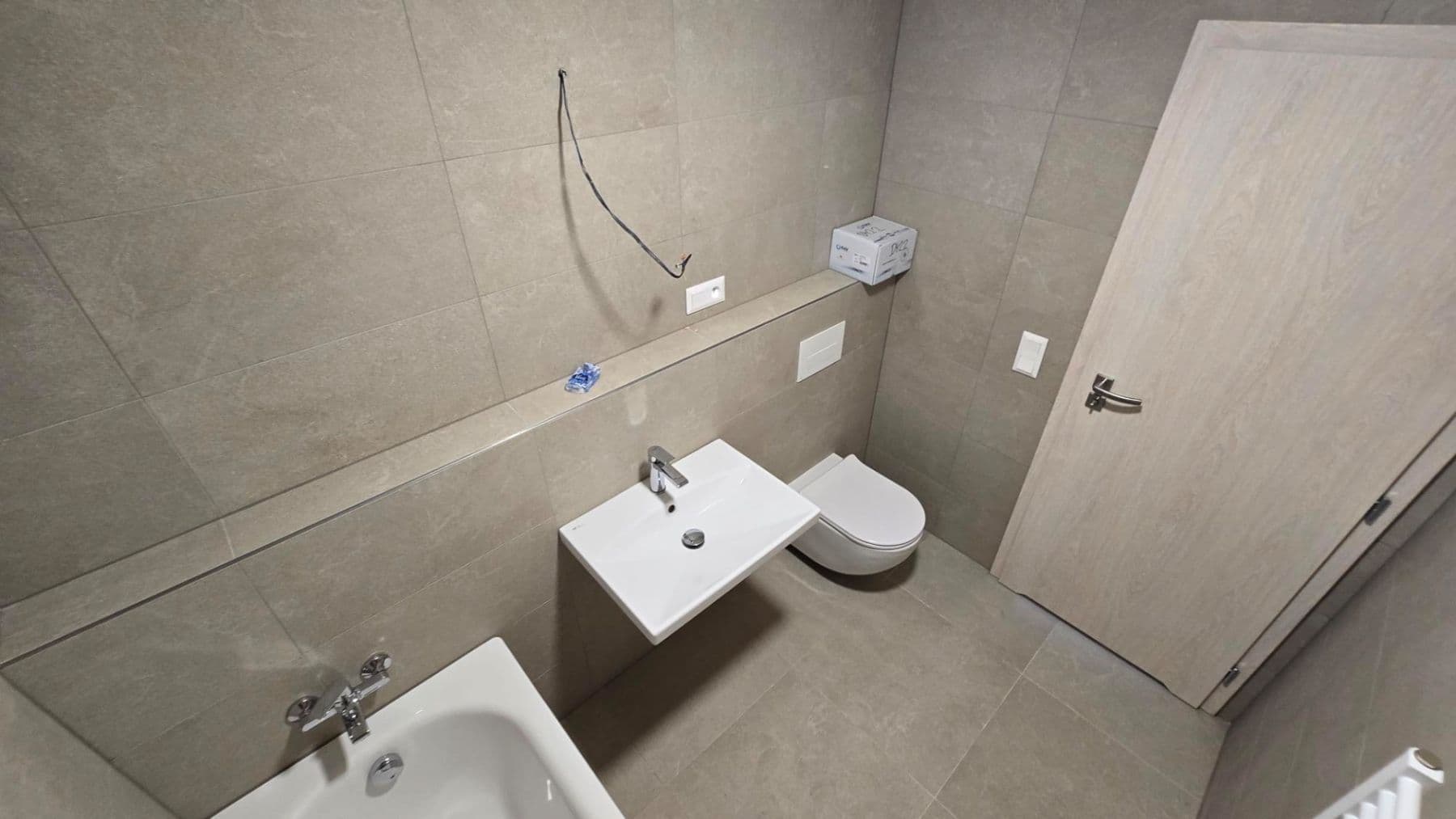 1 bedroom with open-plan kitchen flat to rent, 58 m², Nová Tesla, Pardubice, Pardubický Region 1 bedroom with open-plan kitchen flat to rent, 58 m², Nová Tesla, Pardubice, Pardubický Region
