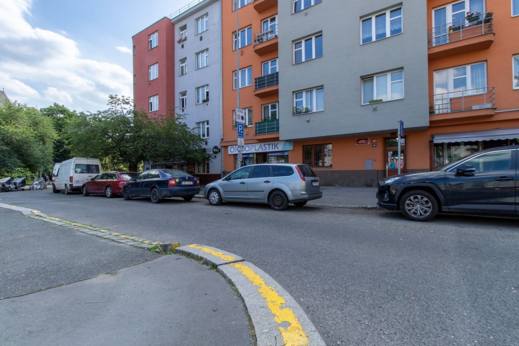 1 bedroom with open-plan kitchen flat to rent, 50 m², Levá, Prague, Prague 1 bedroom with open-plan kitchen flat to rent, 50 m², Levá, Prague, Prague