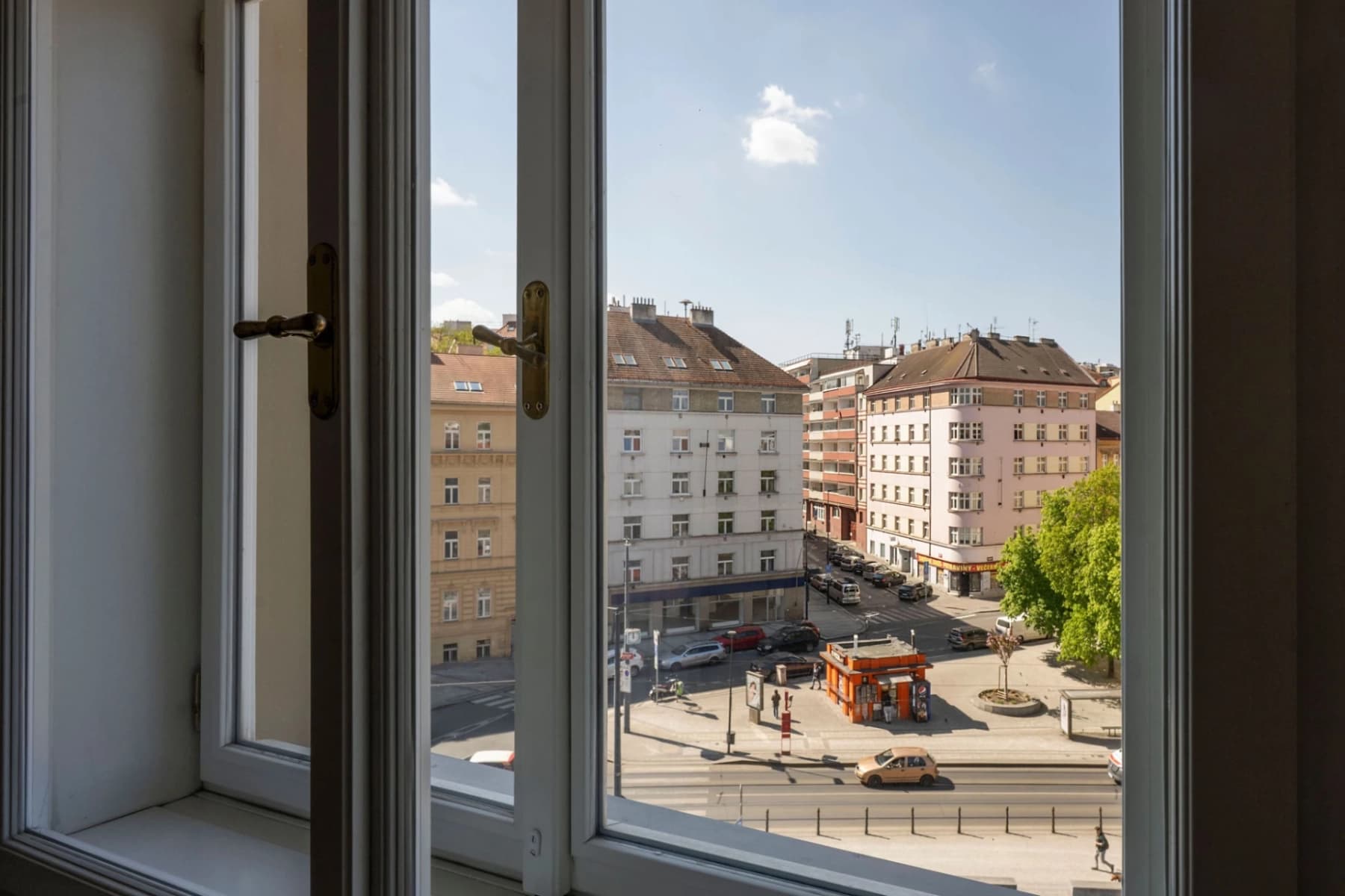 1 bedroom with open-plan kitchen flat for sale, 66 m², Rostislavova, Prague, Prague 1 bedroom with open-plan kitchen flat for sale, 66 m², Rostislavova, Prague, Prague