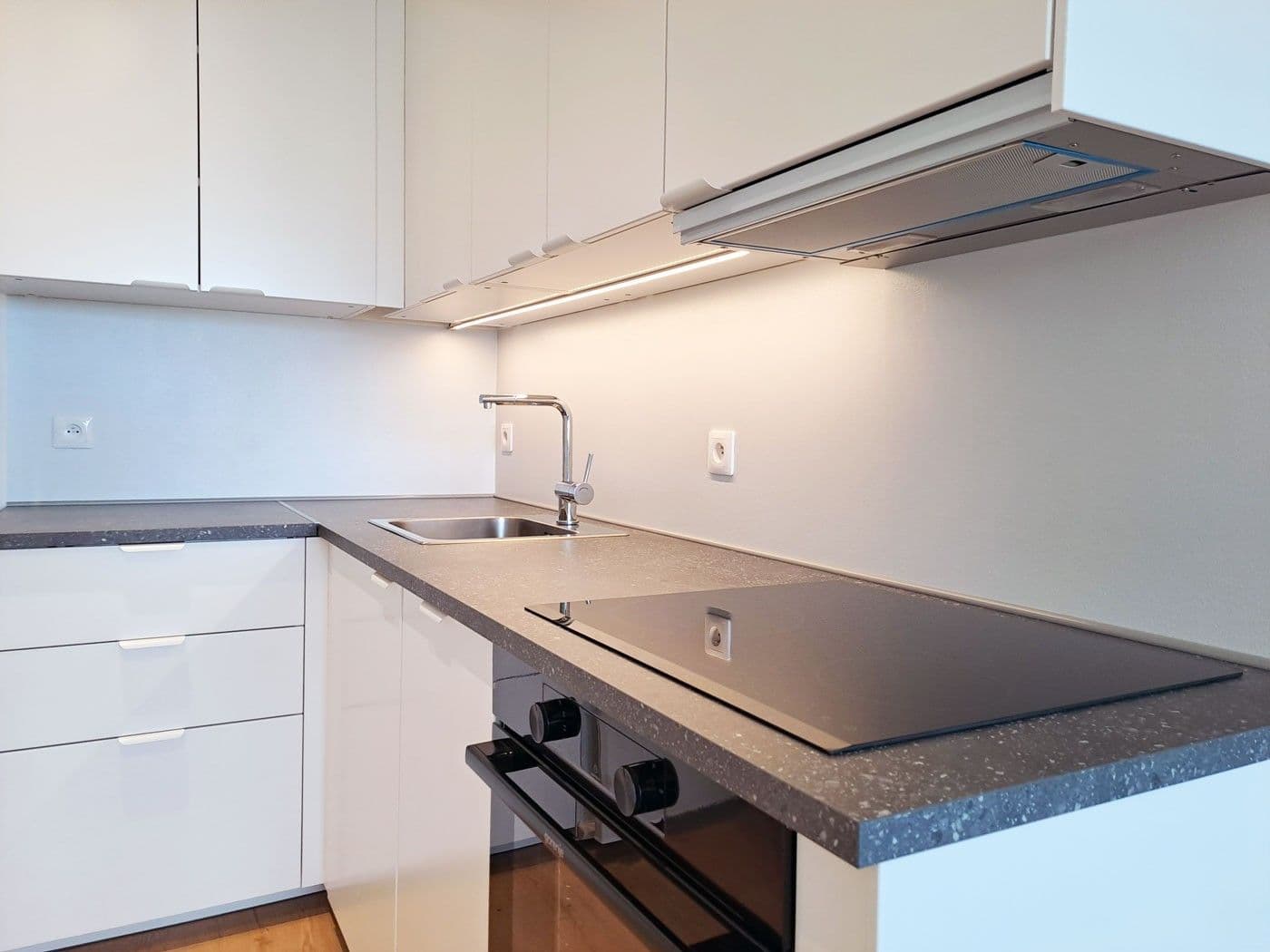 1 bedroom with open-plan kitchen flat to rent, 40 m², Novodvorská, Prague, Prague 1 bedroom with open-plan kitchen flat to rent, 40 m², Novodvorská, Prague, Prague