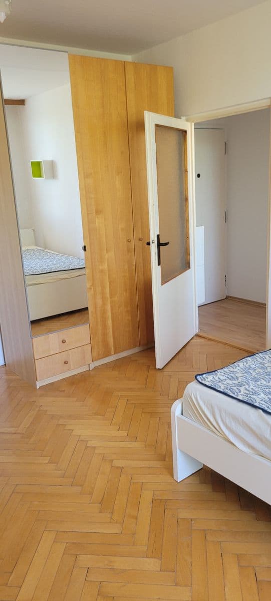 1 bedroom flat to rent, 35 m², Pastviny, Brno, Jihomoravský Region 1 bedroom flat to rent, 35 m², Pastviny, Brno, Jihomoravský Region