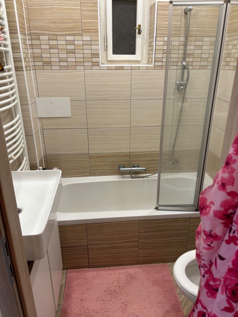 Studio flat to rent, 30 m², Žitomírská, Prague, Prague Studio flat to rent, 30 m², Žitomírská, Prague, Prague
