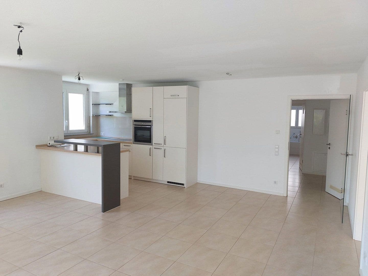 3 bedroom with open-plan kitchen flat for sale, 98 m², Magellanstraße 7, Leinfelden-Echterdingen, Baden-Württemberg 3 bedroom with open-plan kitchen flat for sale, 98 m², Magellanstraße 7, Leinfelden-Echterdingen, Baden-Württemberg