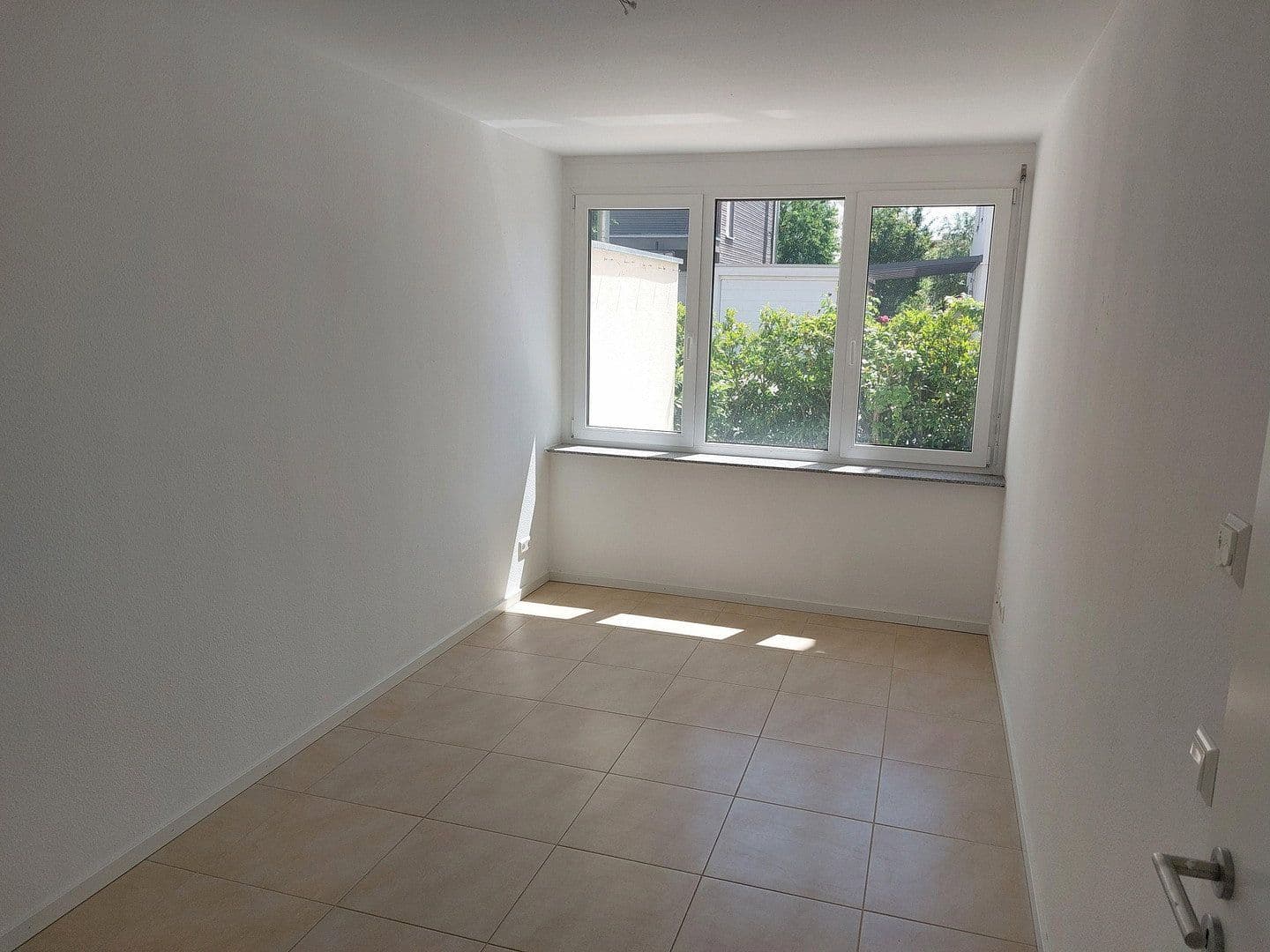 3 bedroom with open-plan kitchen flat for sale, 98 m², Magellanstraße 7, Leinfelden-Echterdingen, Baden-Württemberg 3 bedroom with open-plan kitchen flat for sale, 98 m², Magellanstraße 7, Leinfelden-Echterdingen, Baden-Württemberg