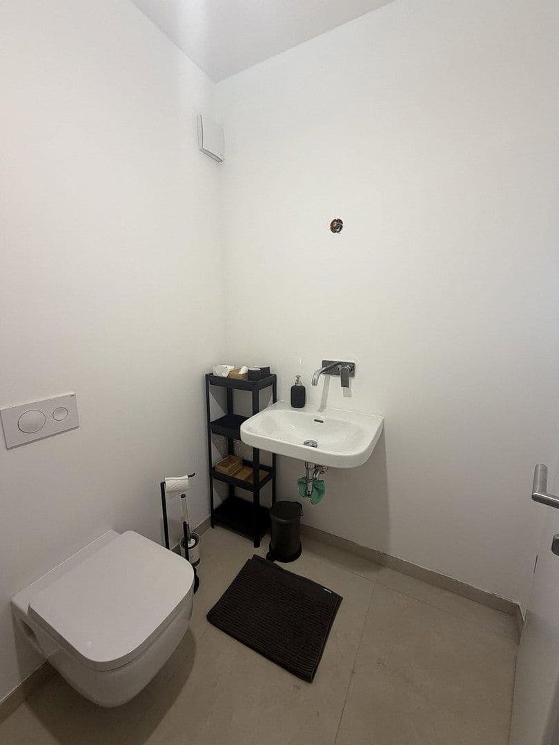 3 bedroom flat to rent, 118 m², Viktoriastr 43, Bochum, North Rhine-Westphalia 3 bedroom flat to rent, 118 m², Viktoriastr 43, Bochum, North Rhine-Westphalia