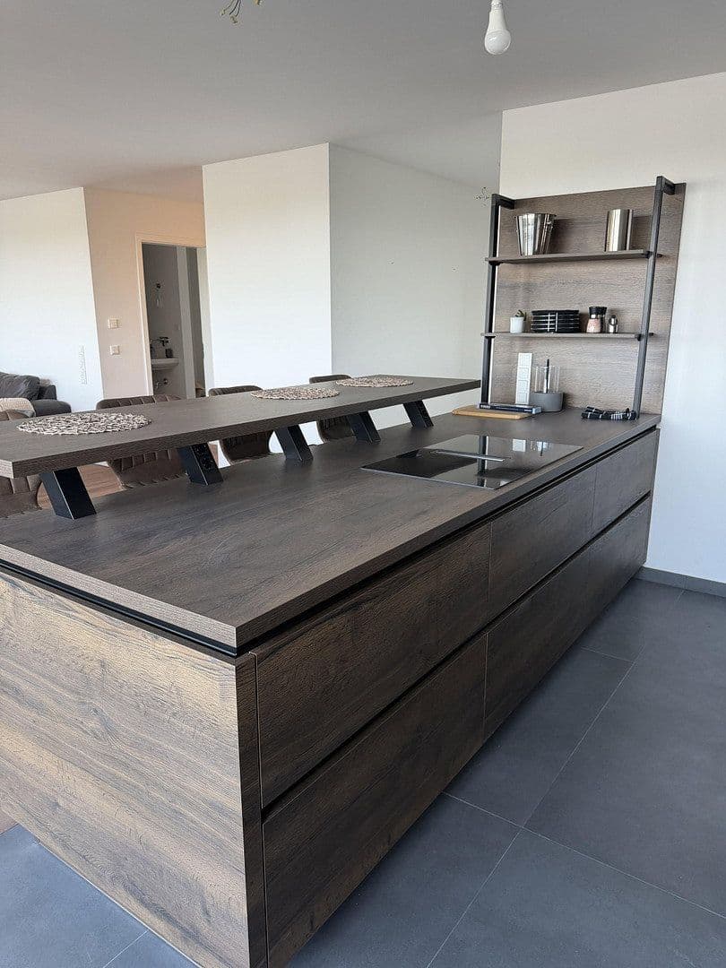 3 bedroom flat to rent, 118 m², Viktoriastr 43, Bochum, North Rhine-Westphalia 3 bedroom flat to rent, 118 m², Viktoriastr 43, Bochum, North Rhine-Westphalia