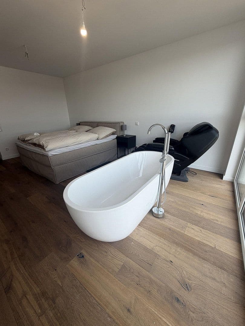 3 bedroom flat to rent, 118 m², Viktoriastr 43, Bochum, North Rhine-Westphalia 3 bedroom flat to rent, 118 m², Viktoriastr 43, Bochum, North Rhine-Westphalia